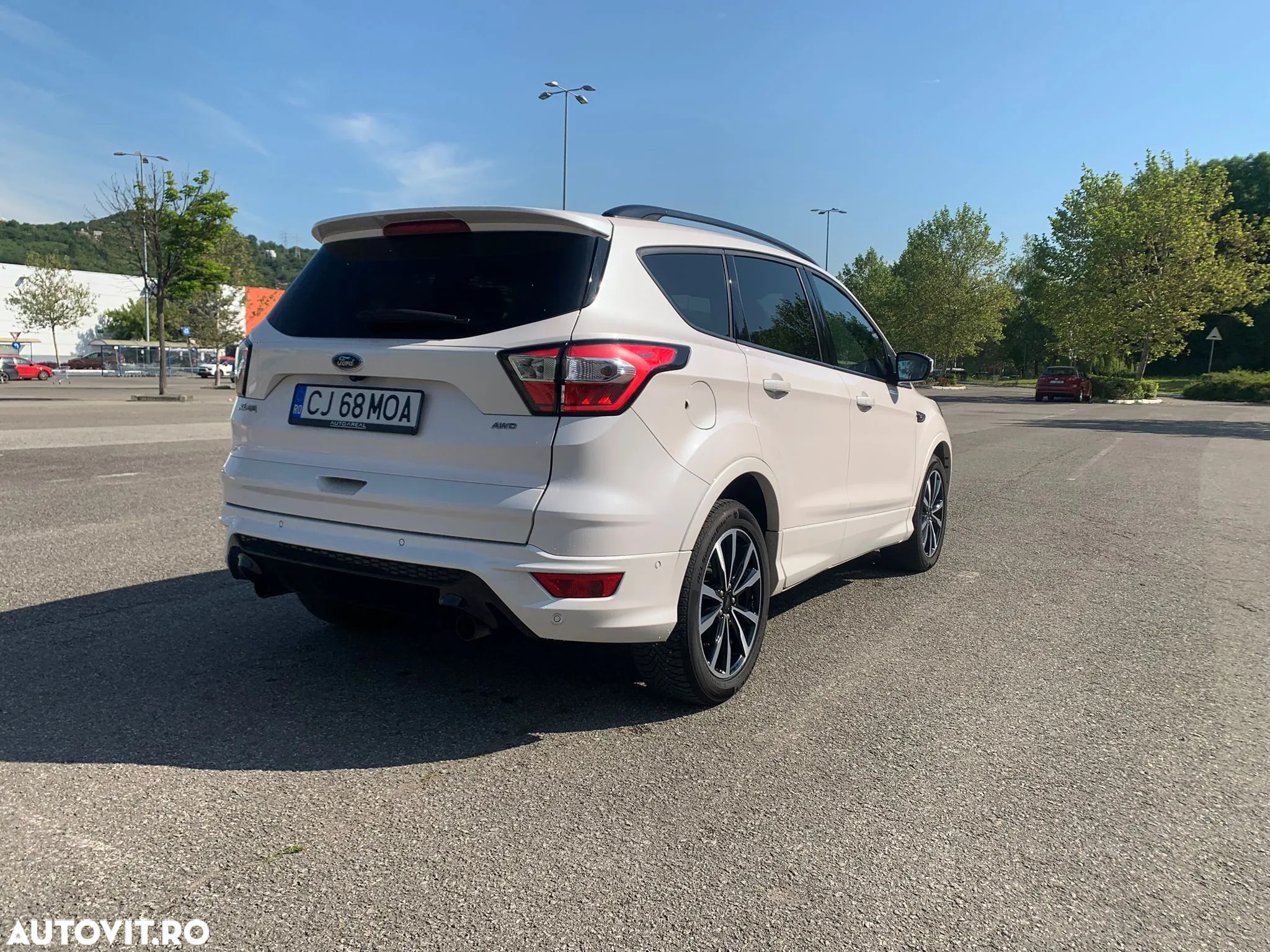 Ford Kuga 1.5 EcoBoost 4x4 Aut. ST-Line - 6