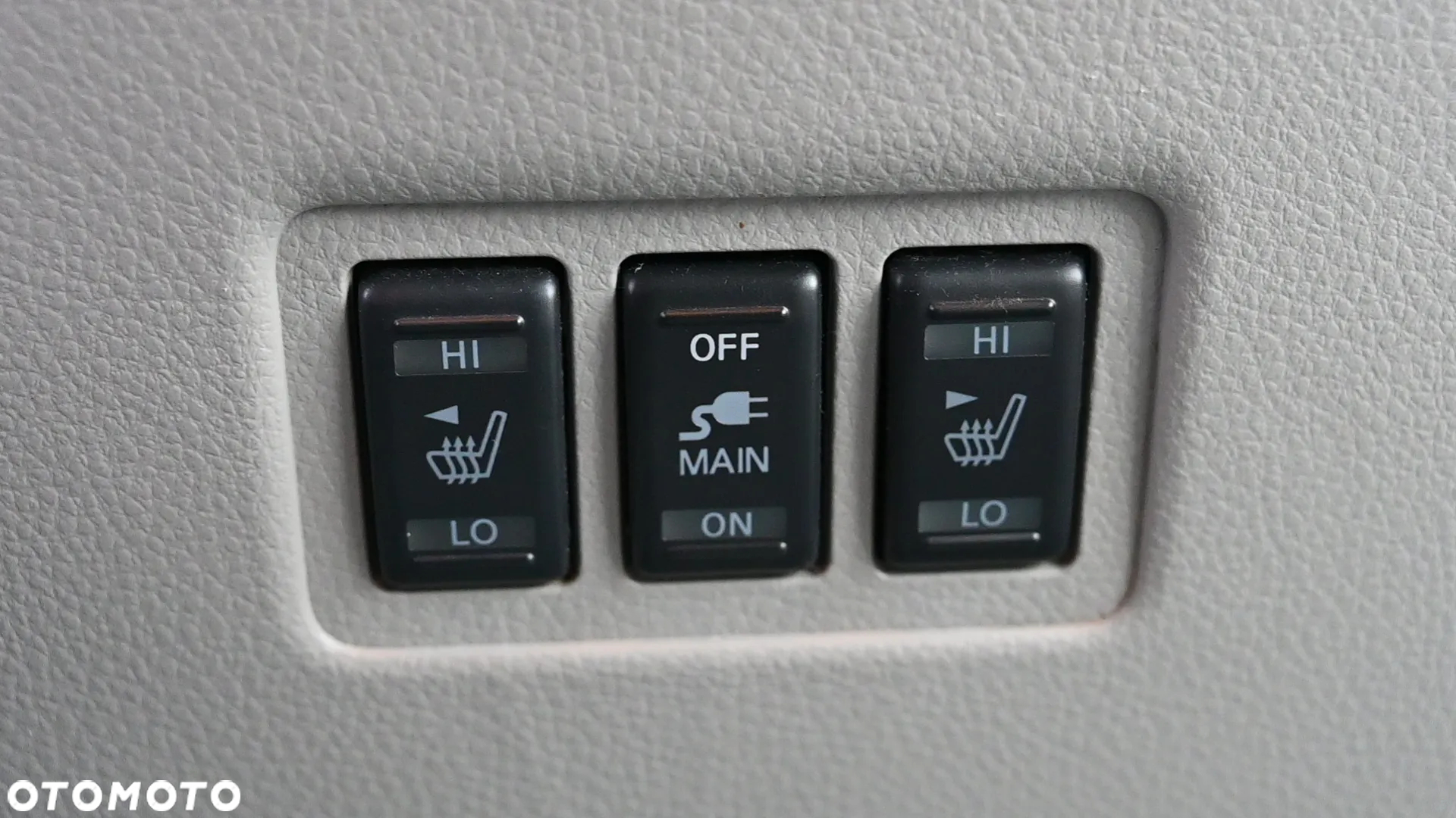 Nissan Quest - 23