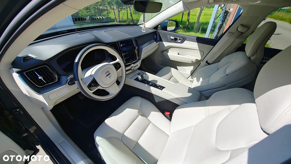 Volvo XC 60 - 17