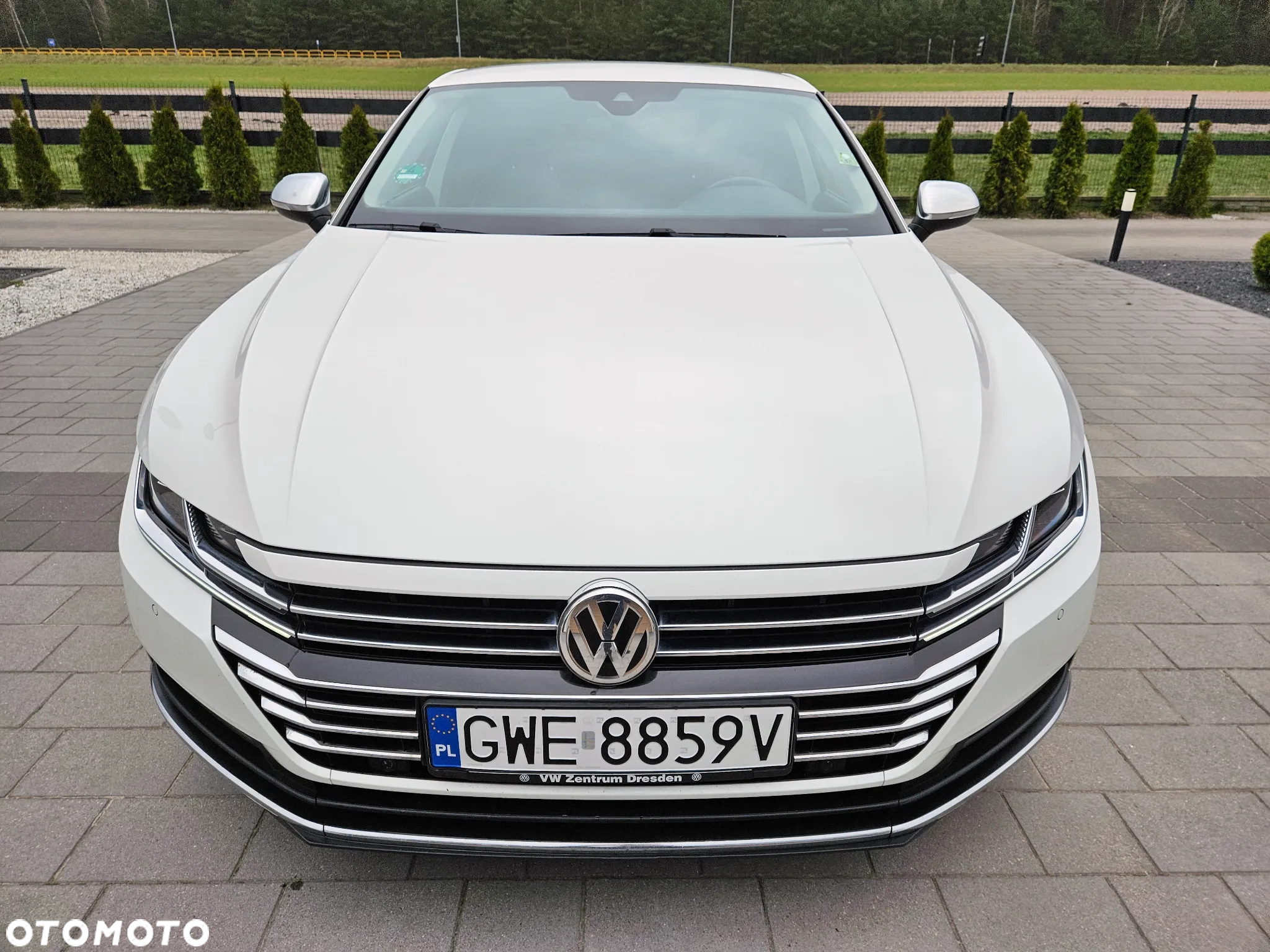 Volkswagen Arteon 2.0 TDI Bi-Turbo SCR 4Mot Elegance DSG - 27