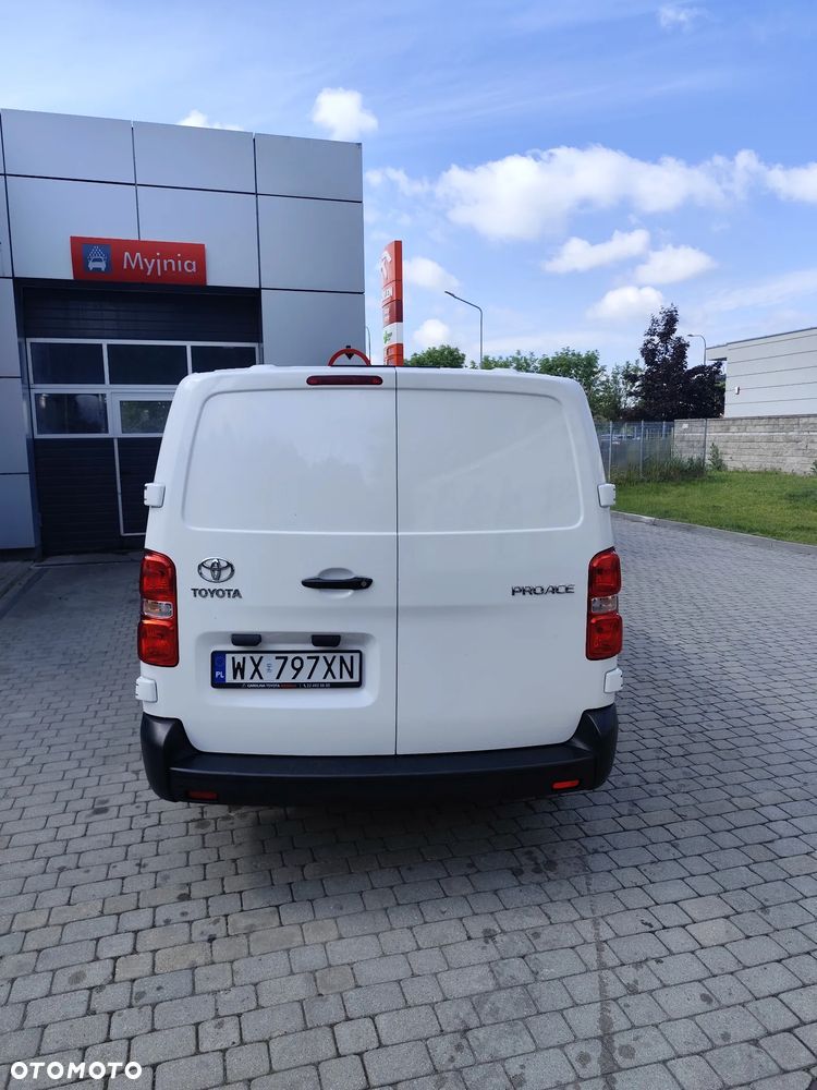 Toyota Proace Long - 4