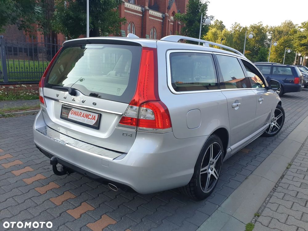 Volvo V70 D4 Geartronic Summum - 15