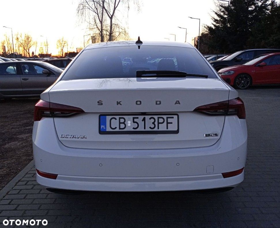 Skoda Octavia 1.5 TSI e-TEC DSG Ambition - 5