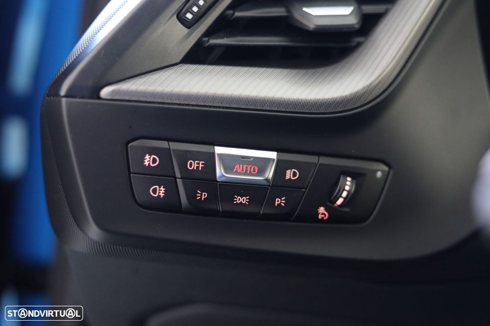 BMW 118 i Pack M Auto - 26