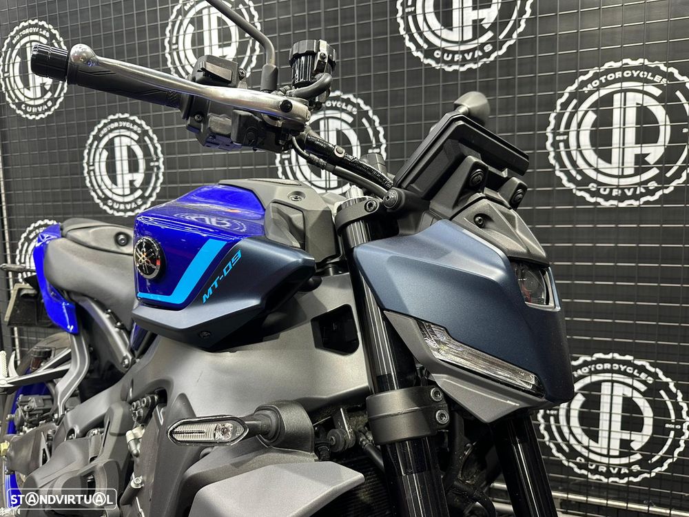 Yamaha MT-09 Y-AMT - 2