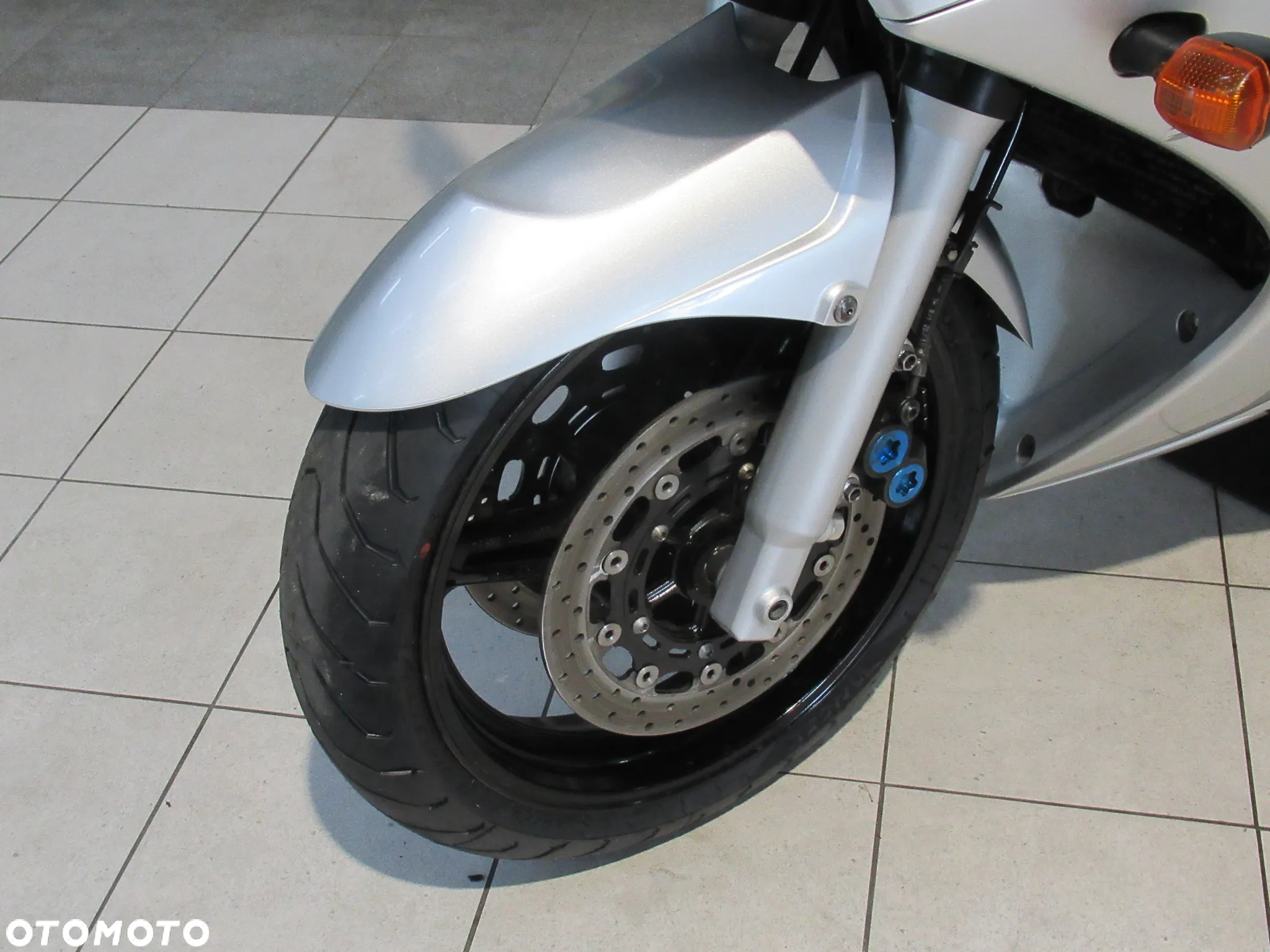 Yamaha FJR - 24
