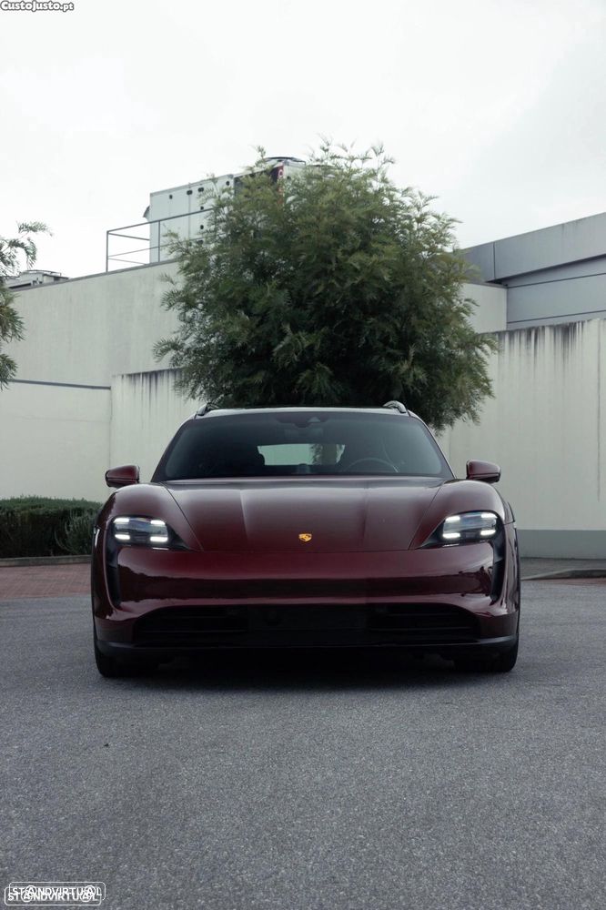 Porsche Taycan Cross Turismo 4 - 2