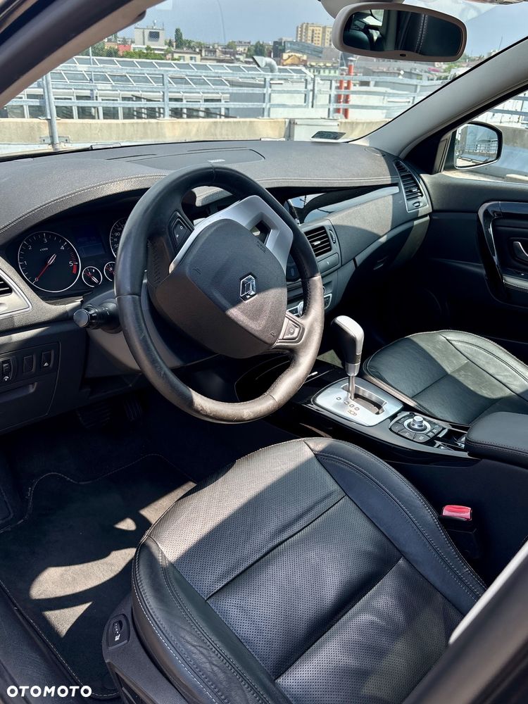 Renault Laguna 2.0 dCi Initiale - 14