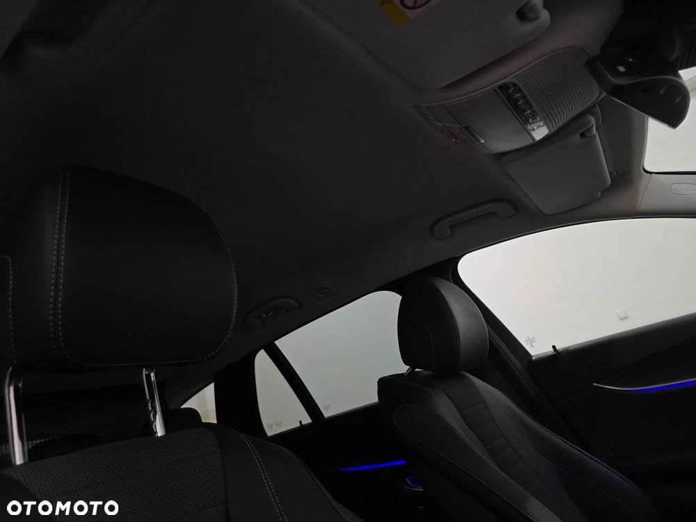 Mercedes-Benz Klasa E 300 de 4-Matic Exclusive - 28