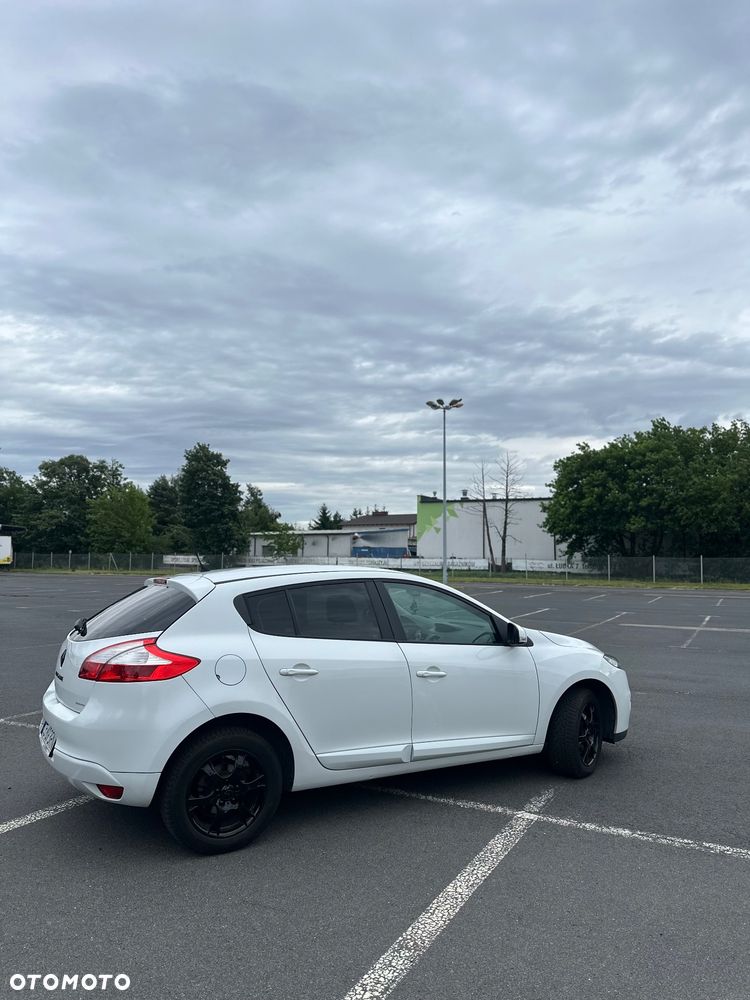 Renault Megane 1.6 16V Style Edition - 4