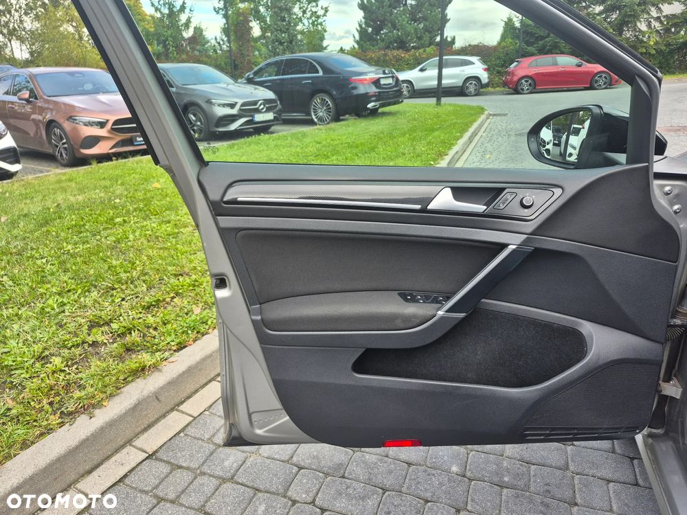 Volkswagen Golf VII 1.4 TSI BMT Highline - 10