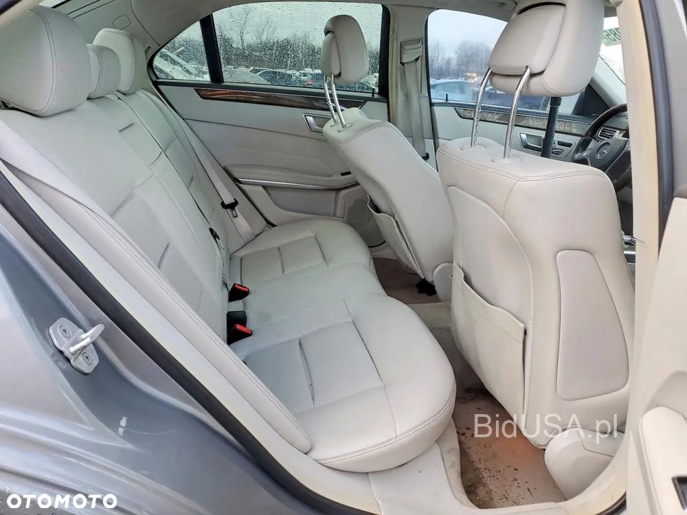 Mercedes-Benz Klasa E - 11