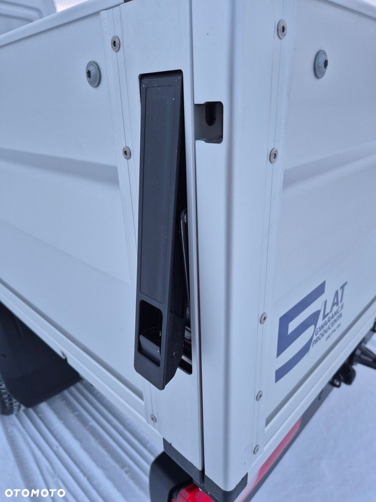 Volkswagen Crafter Skrzyniowy z podwójną kabiną - 11