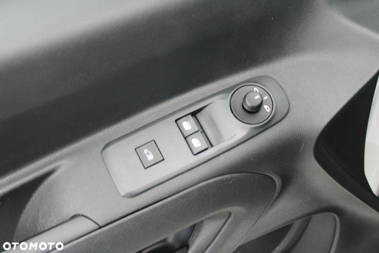 Toyota Proace City - 15