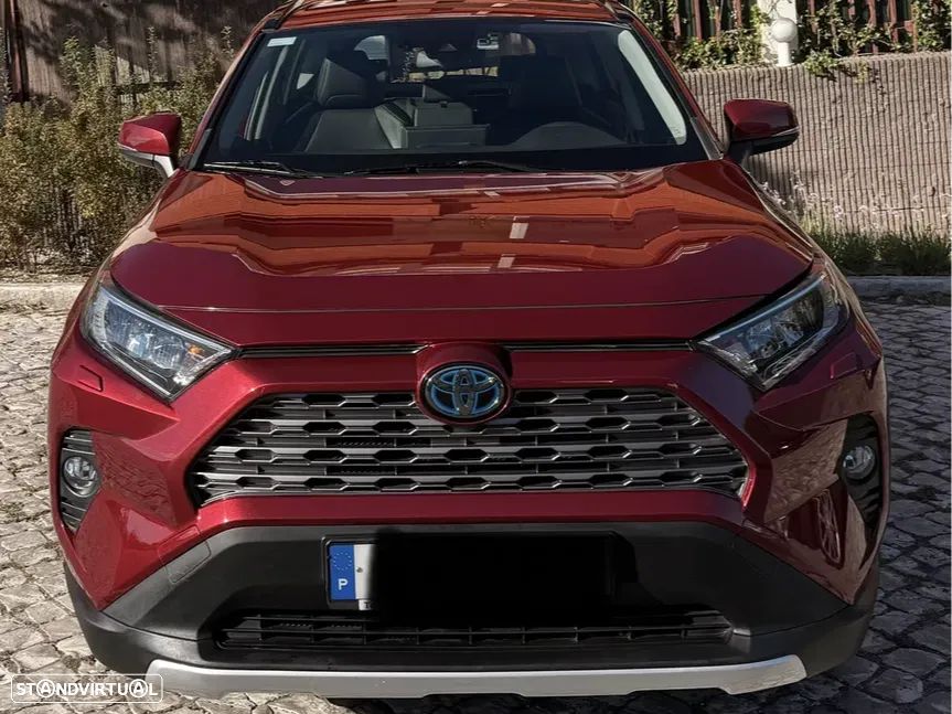 Toyota RAV4 - 1