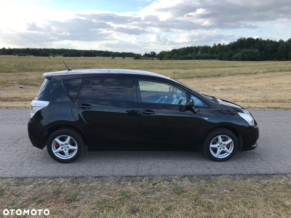 Toyota Verso - 4