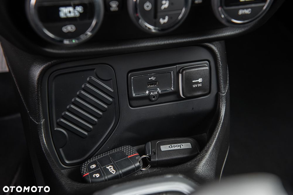 Jeep Renegade - 24