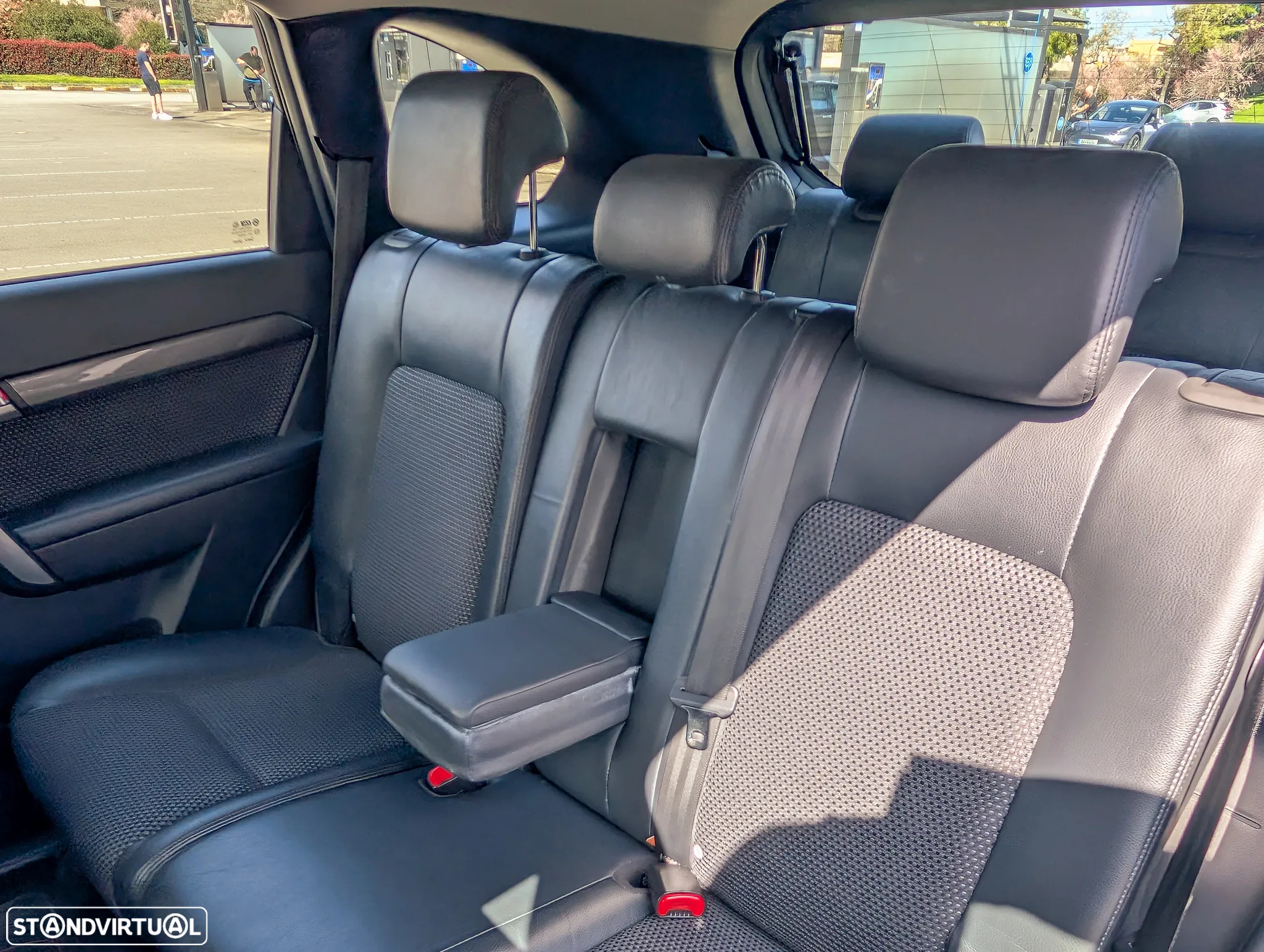 Chevrolet Captiva 2.0 VCDi Seven 7L - 26