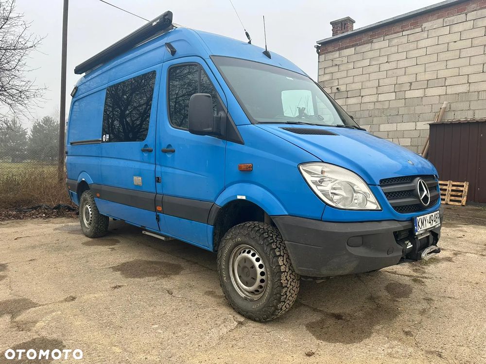 Mercedes-Benz Sprinter - 4