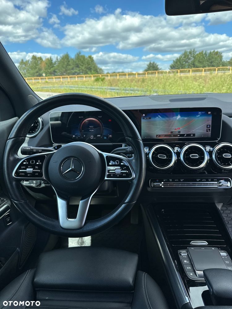 Mercedes-Benz GLA 200 Business Edition - 13