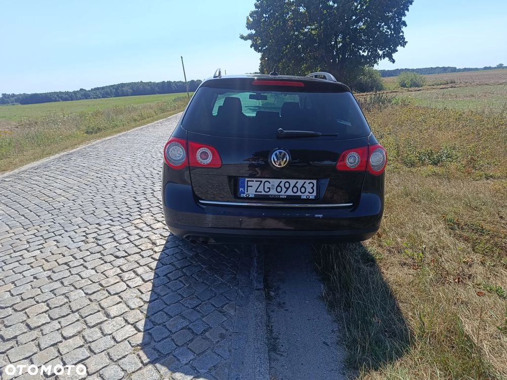 Volkswagen Passat 2.0 TDI DPF Comfortline - 3