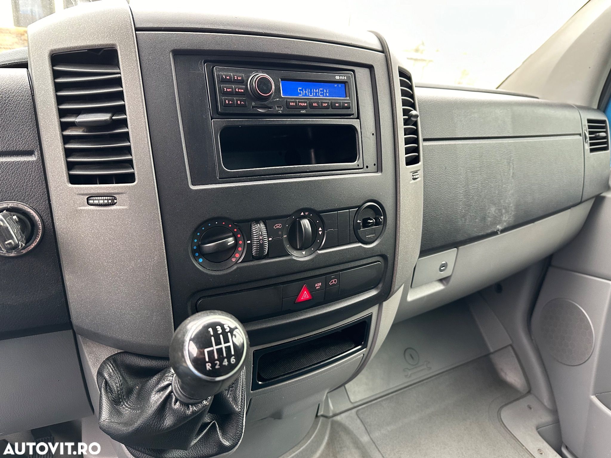 Volkswagen Crafter Autoutilitara Furgon - 17