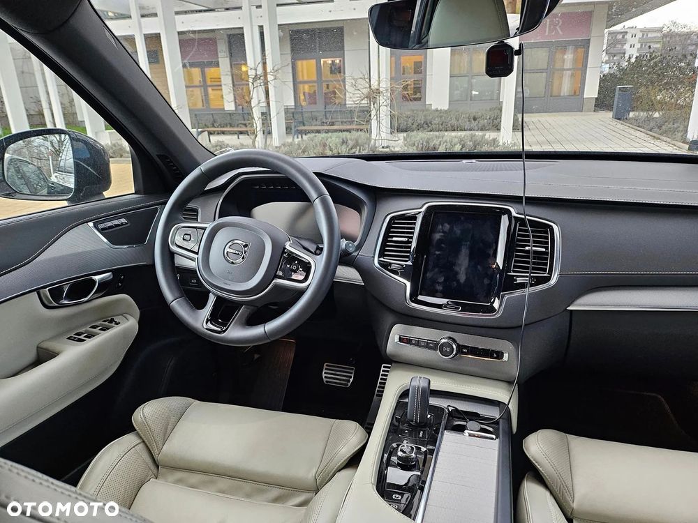 Volvo XC 90 B5 D AWD R-Design 7os - 16