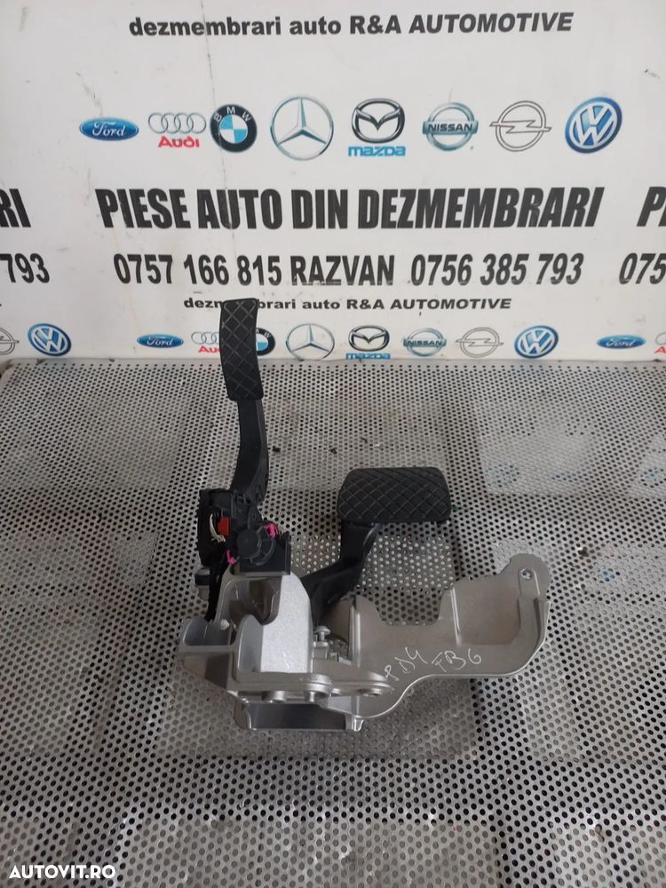 Pod Pedalier Pedala Frana Acceleratie Audi A8 4H D4 An 2010-2011-2012-2013-2014-2015-2016-2017 Volan Stanga Dezmembrez Audi A8 4H D4 3.0 Tdi Quattro Motor CDT Cutie MXU Volan Stanga - Dezmembrari Arad - 6