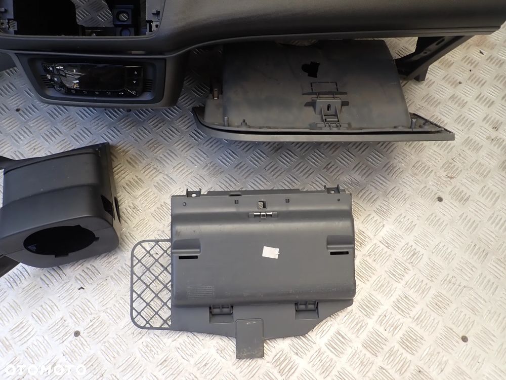 KOKPIT DESKA ROZDIELCZA SEAT IBIZA IV , WERSJA 5 DRZWIOWA - 5