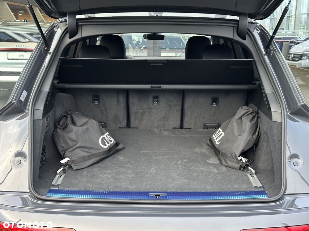 Audi Q7 - 9
