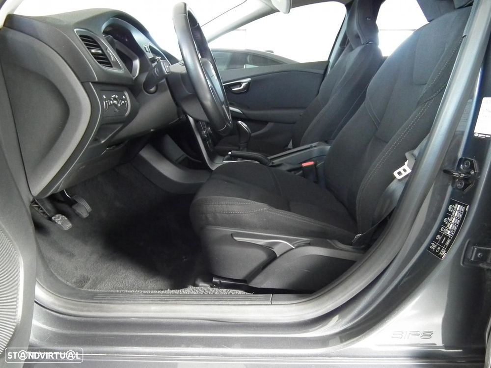 Volvo V40 1.6 D2 Kinetic - 9