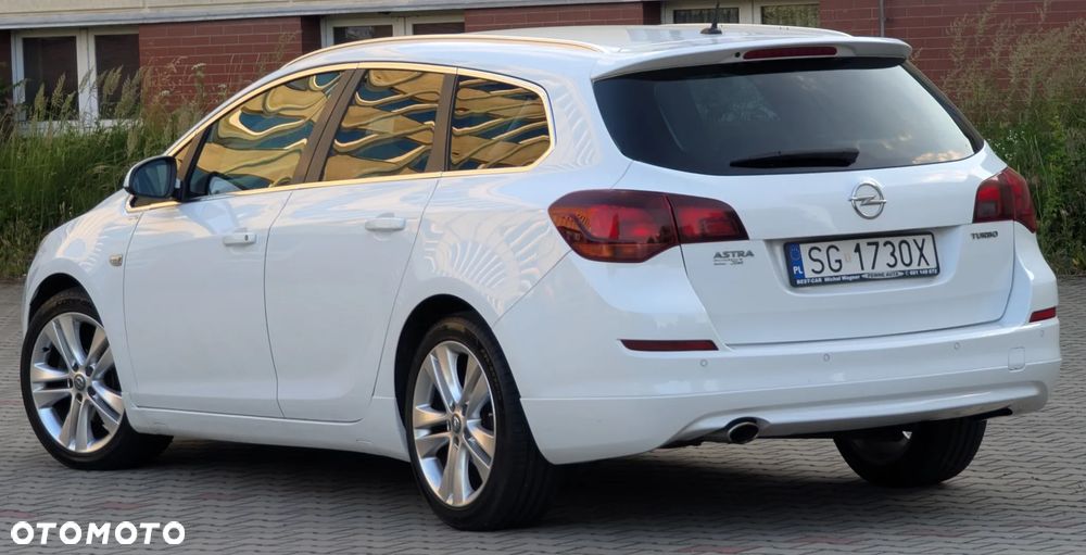 Opel Astra 1.6 T Sport - 17