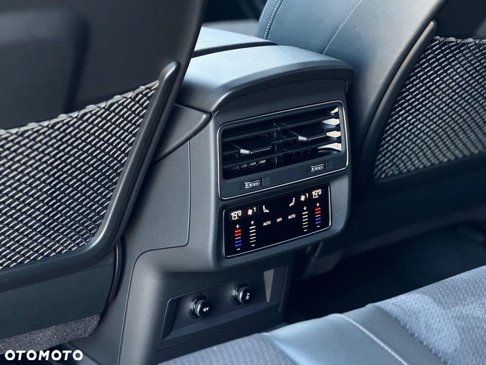 Audi Q7 50 TDI mHEV Quattro S Line Tiptr - 33