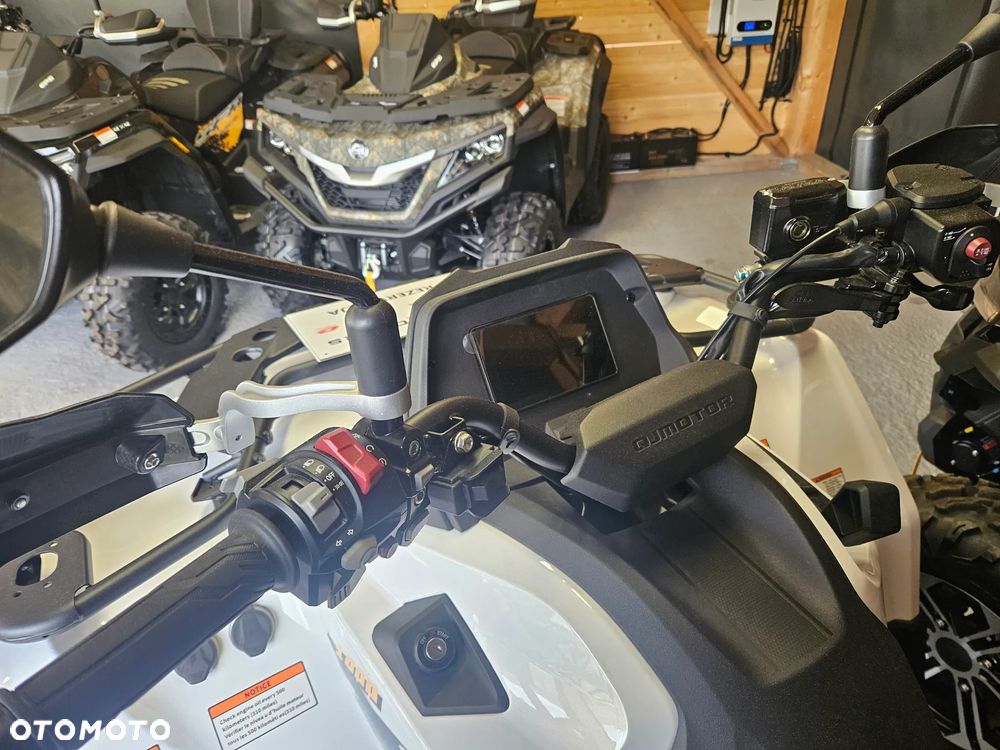 QJMOTOR SFA 1000 - 8