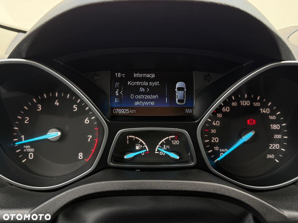Ford Kuga 1.5 EcoBoost 2x4 Trend - 14