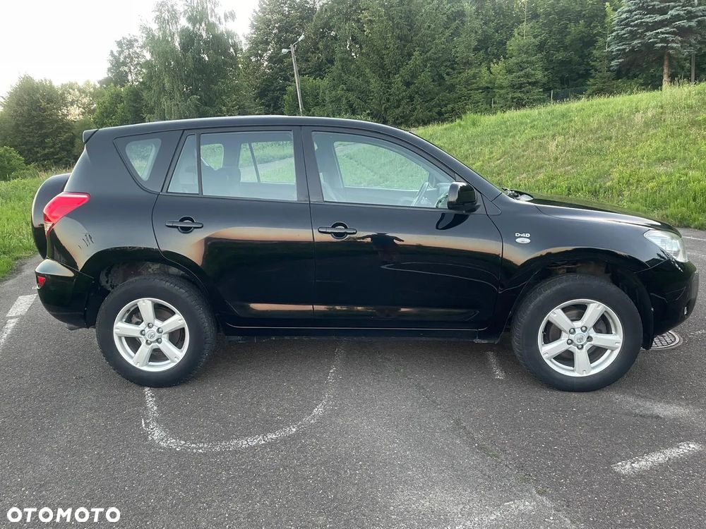 Toyota RAV4 - 3