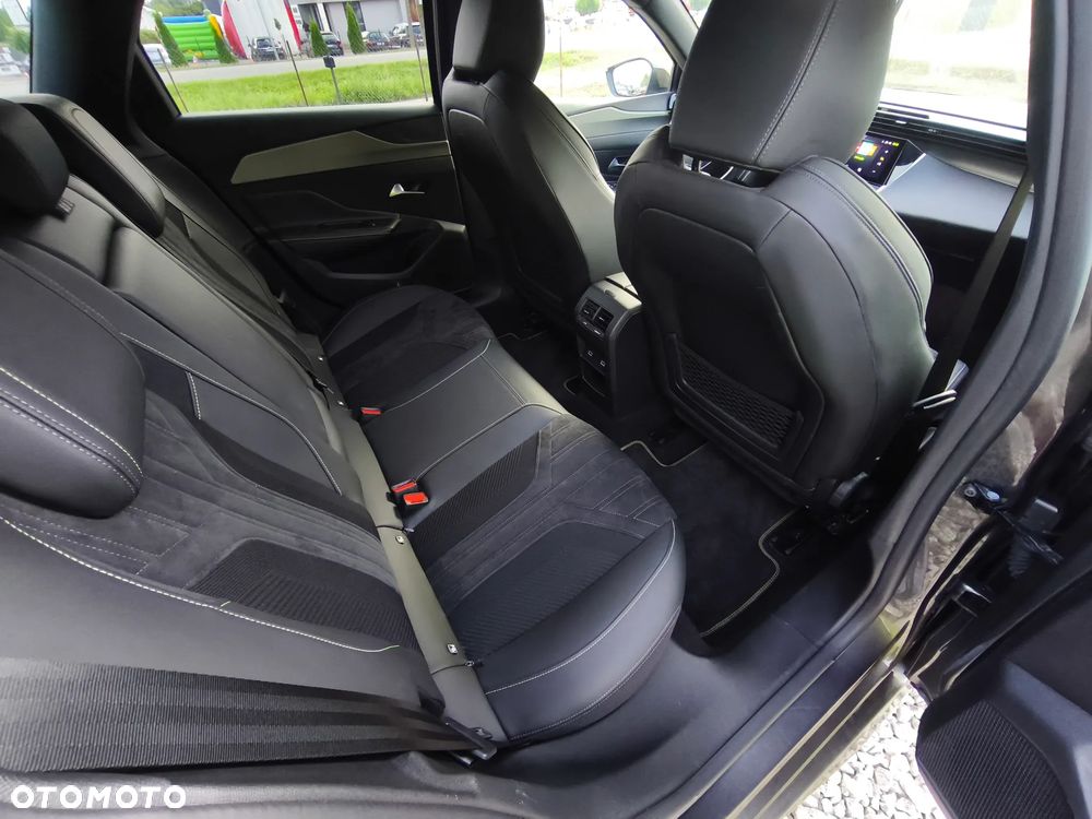 Peugeot 308 BlueHDi 130 EAT8 GT - 21
