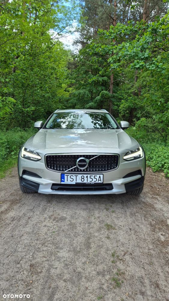 Volvo V90 Cross Country D4 AWD Geartronic - 2