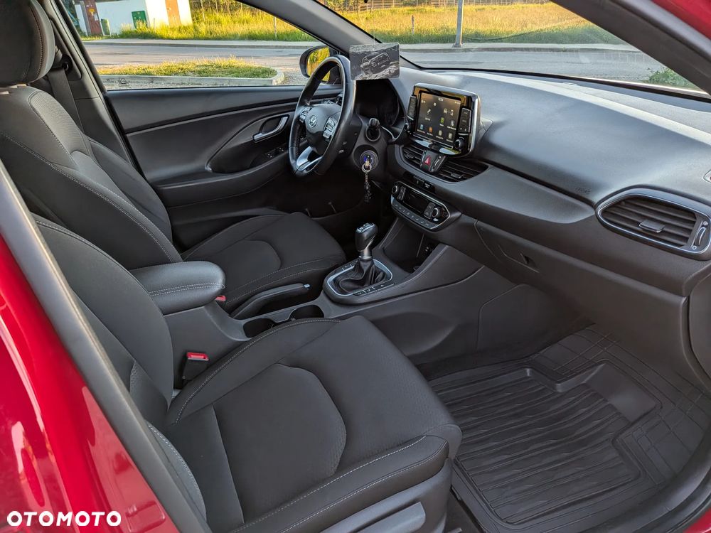 Hyundai i30 1.4 T-GDI Premiere Style - 26