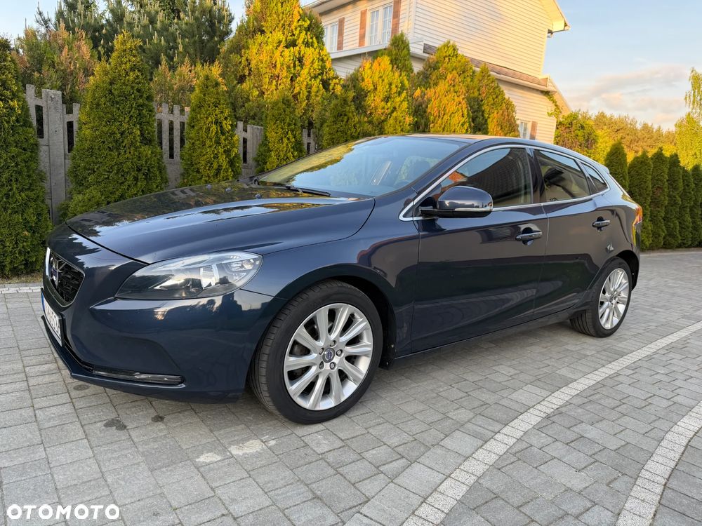 Volvo V40 D2 Momentum - 6