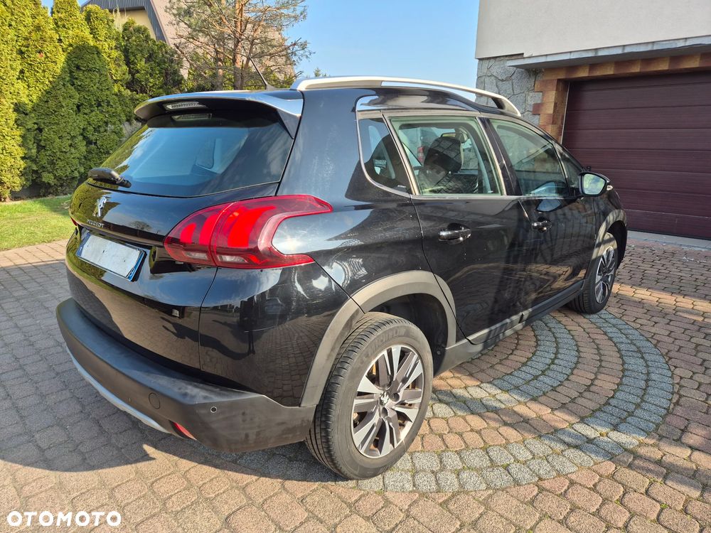 Peugeot 2008 PureTech 110 Stop&Start Allure - 3
