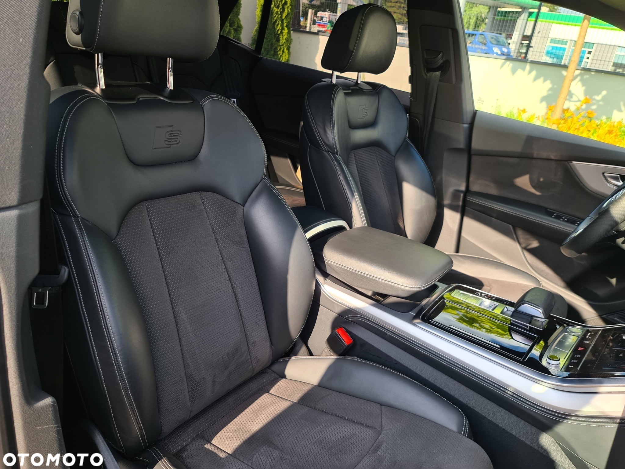 Audi Q8 - 34