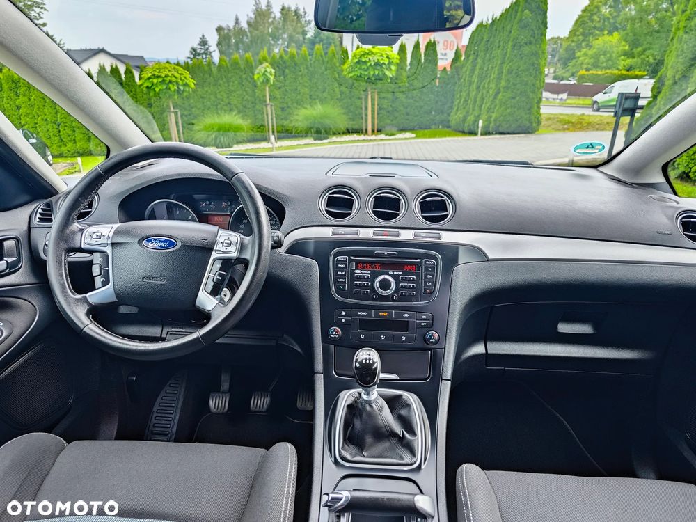 Ford S-Max 2.0 TDCi Ambiente - 21