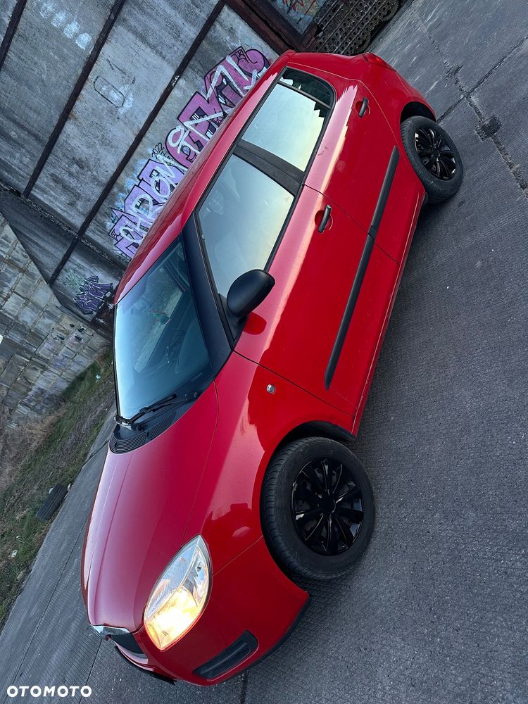 Skoda Fabia 1.2 HTP Classic - 1