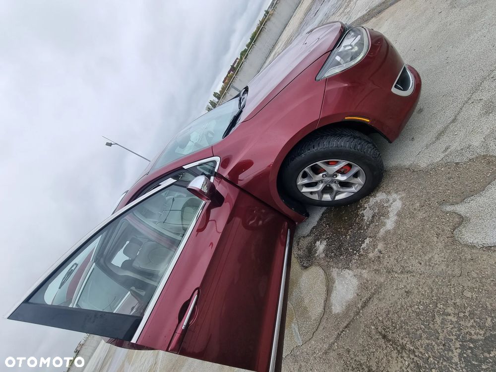 Chrysler Pacifica - 21