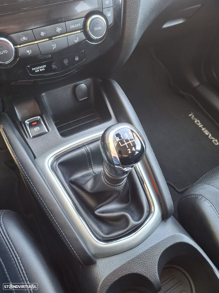 Nissan Qashqai 1.5 dCi TEKNA+ - 16