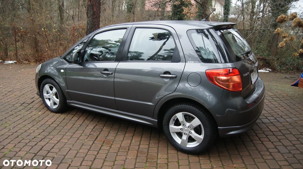 Suzuki SX4 1.6 VVT 4x2 City - 9