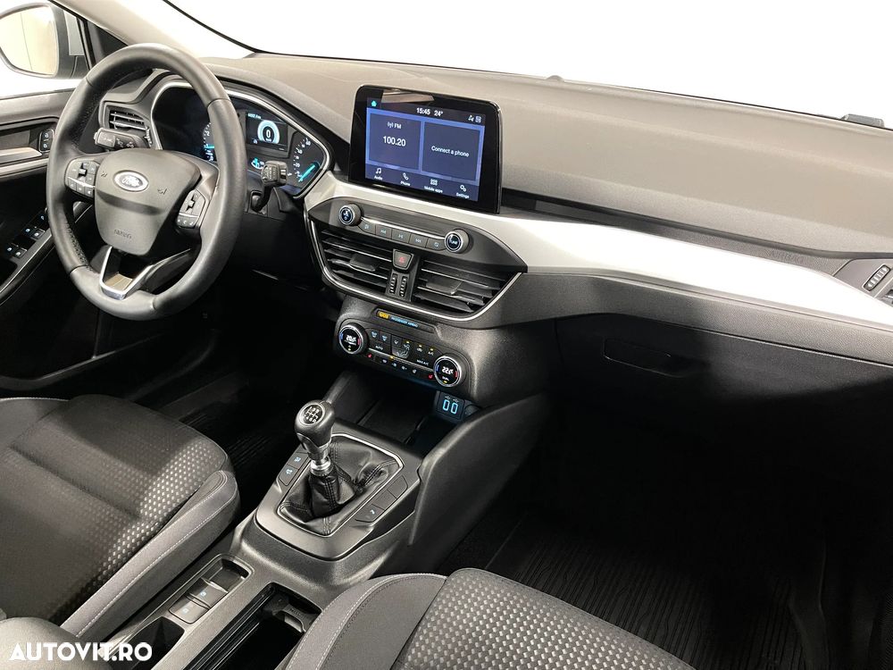 Ford Focus 1.0 EcoBoost Connected - 9