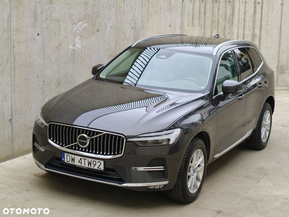 Volvo XC 60 B4 D AWD Plus Bright - 17
