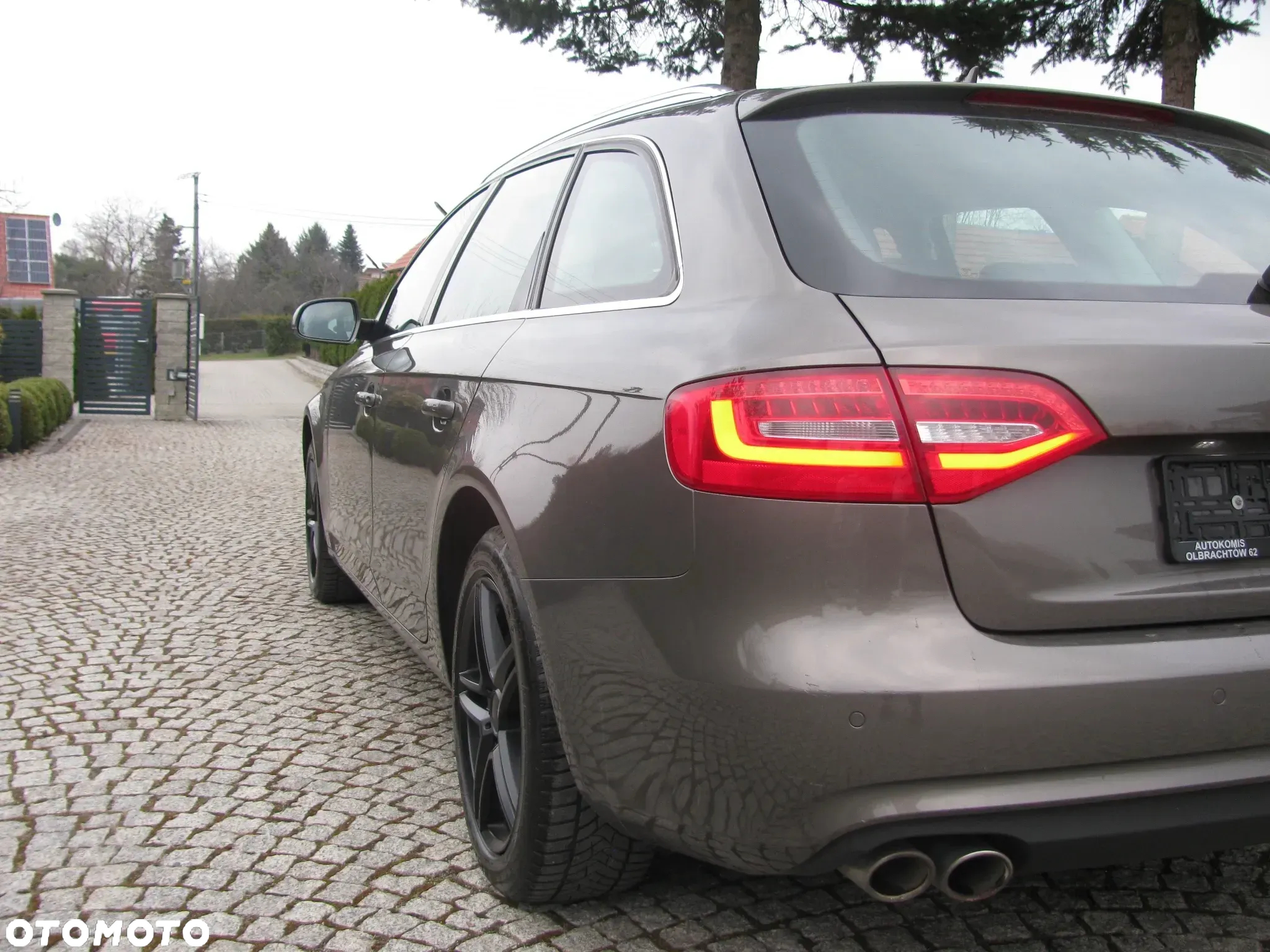 Audi A4 Avant 2.0 TDI DPF quattro Ambiente - 33